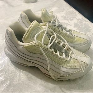 Nike airmax 95 size 9 mens